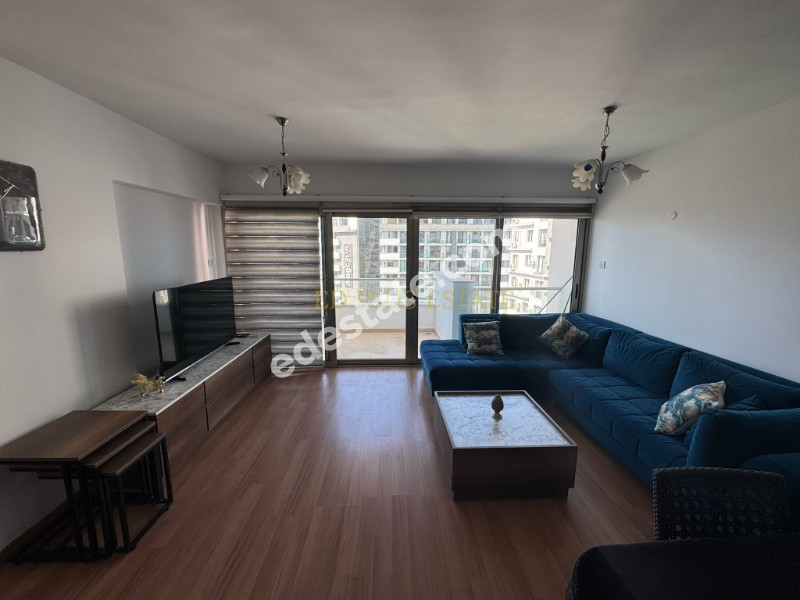 Girne Emtan Towers'da Deniz Manzaralı Full YENİ Eşyalı 2+1 YENİ Daire