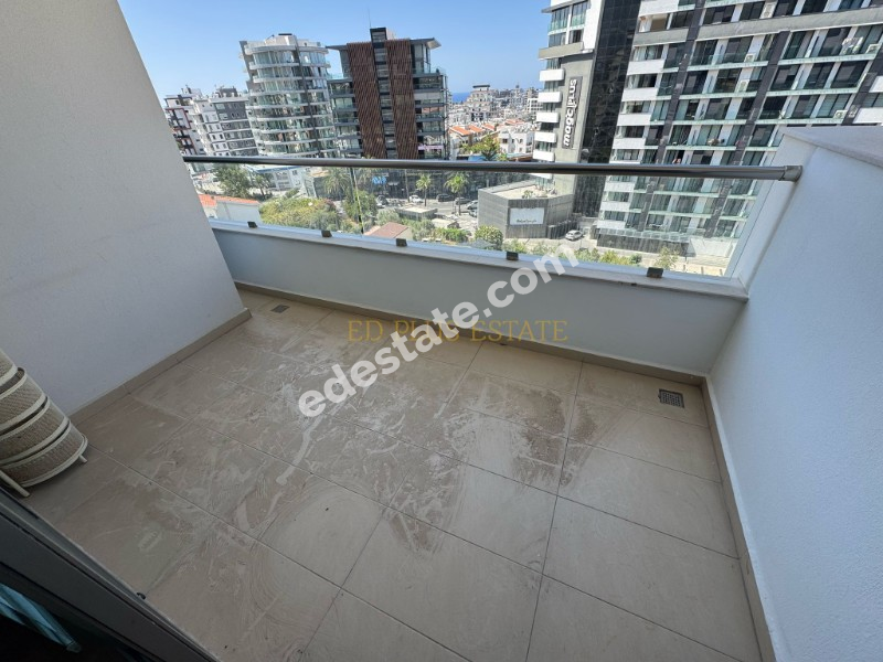 Girne Emtan Towers'da Deniz Manzaralı Full YENİ Eşyalı 2+1 YENİ Daire
