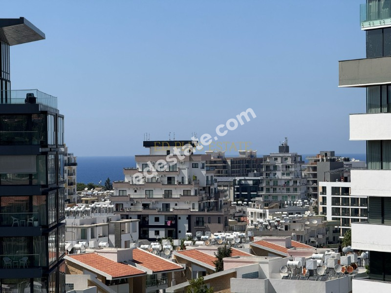 Girne Emtan Towers'da Deniz Manzaralı Full YENİ Eşyalı 2+1 YENİ Daire