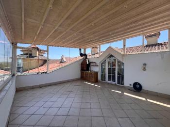 GREENHİLL’DE VILLA TADINDA,DOGAYLA İÇ İÇE LÜKS DUBLEKS 4+2 DAİRE