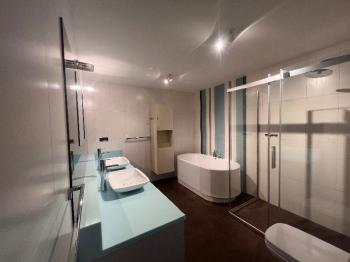 GREENHİLL’DE VILLA TADINDA,DOGAYLA İÇ İÇE LÜKS DUBLEKS 4+2 DAİRE