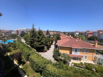 GREENHİLL’DE VILLA TADINDA,DOGAYLA İÇ İÇE LÜKS DUBLEKS 4+2 DAİRE