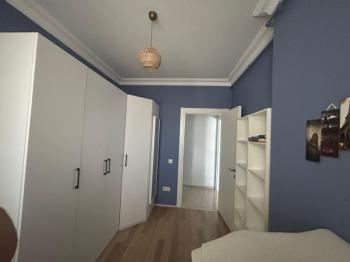 KARTAL YAKACIK HÜRRİYET SİTE İÇİ HAVUZLU KAPALI OTOPARKLI SATILIK LÜKS DAİRE