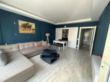 KARTAL YAKACIK HÜRRİYET SİTE İÇİ HAVUZLU KAPALI OTOPARKLI SATILIK LÜKS DAİRE