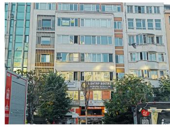 Şişli Merkez Mh Abidiyei Hürriyet Cd arakat 160 m daire-İşyeri
