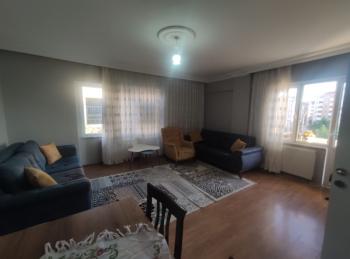 Ümraniye Mehmet Akif Mahallesi'nde Merkezi Konumda Kiralık 3+1 Site Dairesi