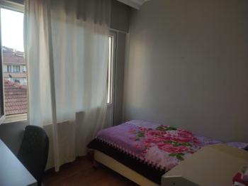 Ümraniye Mehmet Akif Mahallesi'nde Merkezi Konumda Kiralık 3+1 Site Dairesi