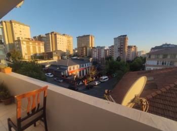 Ümraniye Mehmet Akif Mahallesi'nde Merkezi Konumda Kiralık 3+1 Site Dairesi