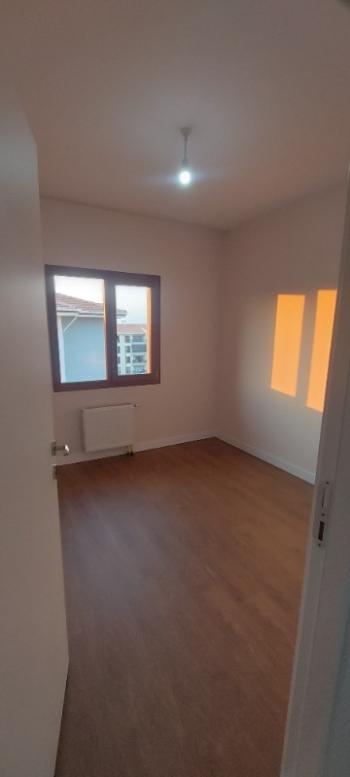 GEBZE KİRAZPINAR TOKİ (YENİ) 3.ETAPTA KİRALIK 3+1