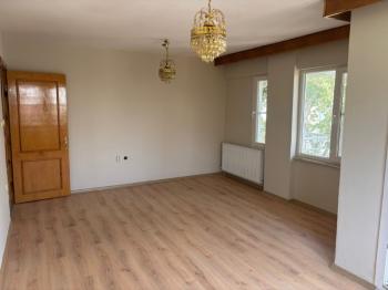 AKÇAY ALTINKUM ANA CADDE ÜSTÜ APT 4+1 FIRSAT DUBLEX 