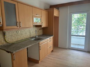 AKÇAY ALTINKUM ANA CADDE ÜSTÜ APT 4+1 FIRSAT DUBLEX 