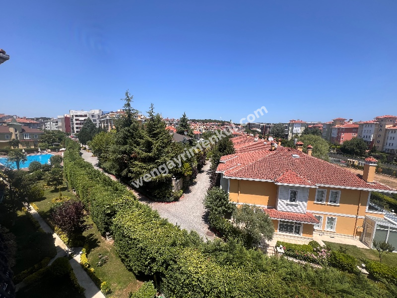 GREENHİLL’DE VILLA TADINDA,DOGAYLA İÇ İÇE LÜKS DUBLEKS 4+2 DAİRE