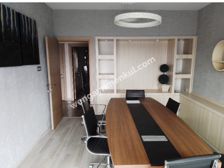 Şişli Merkez Mh Abidiyei Hürriyet Cd arakat 160 m daire-İşyeri