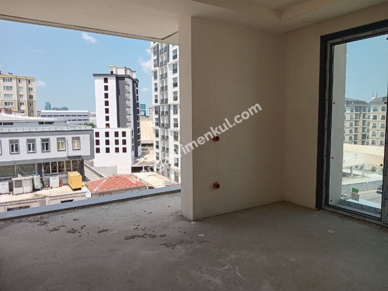 BEYLİKDÜZÜ LAVENDER EVLERİ 3+1 YERDEN ISITMALI LÜKS DAİRE