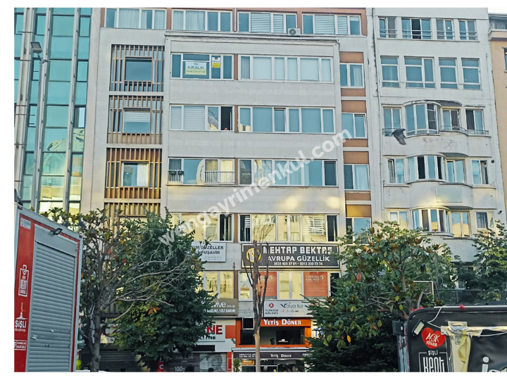 Şişli Merkez Mh Abidiyei Hürriyet Cd arakat 160 m daire-İşyeri
