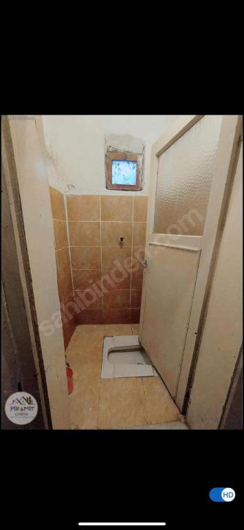 GÜVENAY - ÇORUM Buharaevler Kamışlıevler Mevkii'nde 260 m² İçerisinde Evi Olan Satılık Arsa!