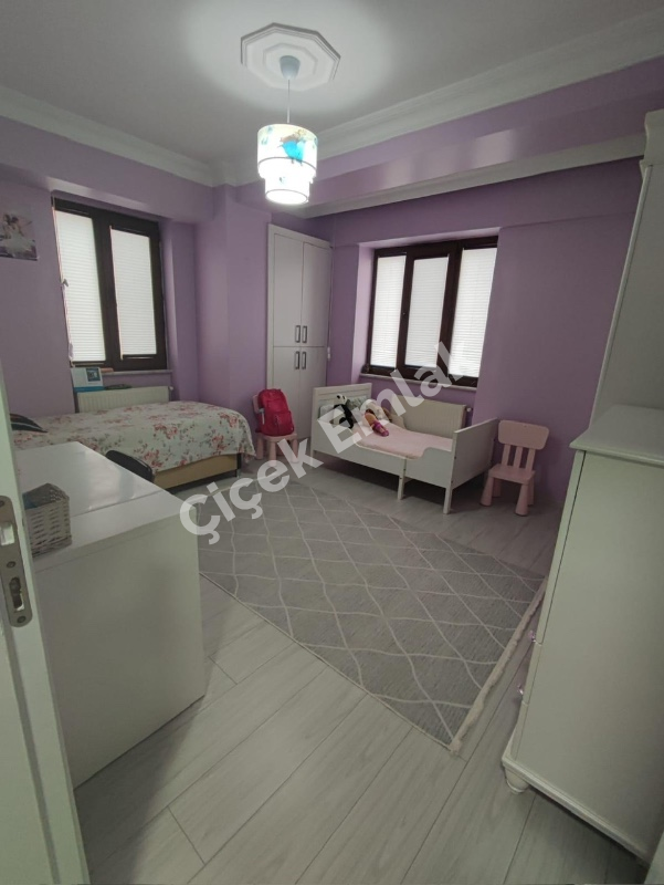 Alibeyköy Çarşı'ya Yakın Geniş Mutfaklı 3+1 Satılık Dubleks