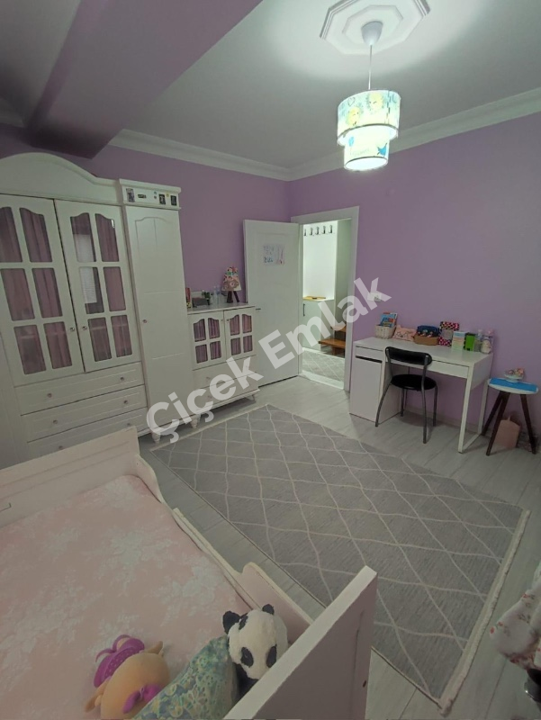 Alibeyköy Çarşı'ya Yakın Geniş Mutfaklı 3+1 Satılık Dubleks
