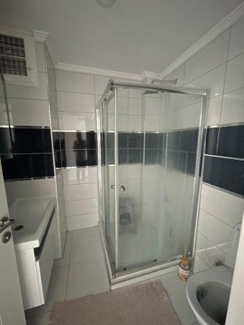 AFYON ÜÇOK EMLAKTAN SELÇUKLU MAH KİRALIK 1+1 EŞYALI ARAKAT DAİRE