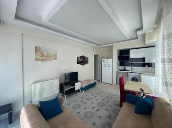 AFYON ÜÇOK EMLAKTAN SELÇUKLU MAH KİRALIK 1+1 EŞYALI ARAKAT DAİRE