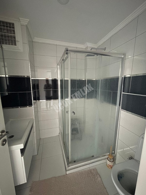 AFYON ÜÇOK EMLAKTAN SELÇUKLU MAH KİRALIK 1+1 EŞYALI ARAKAT DAİRE