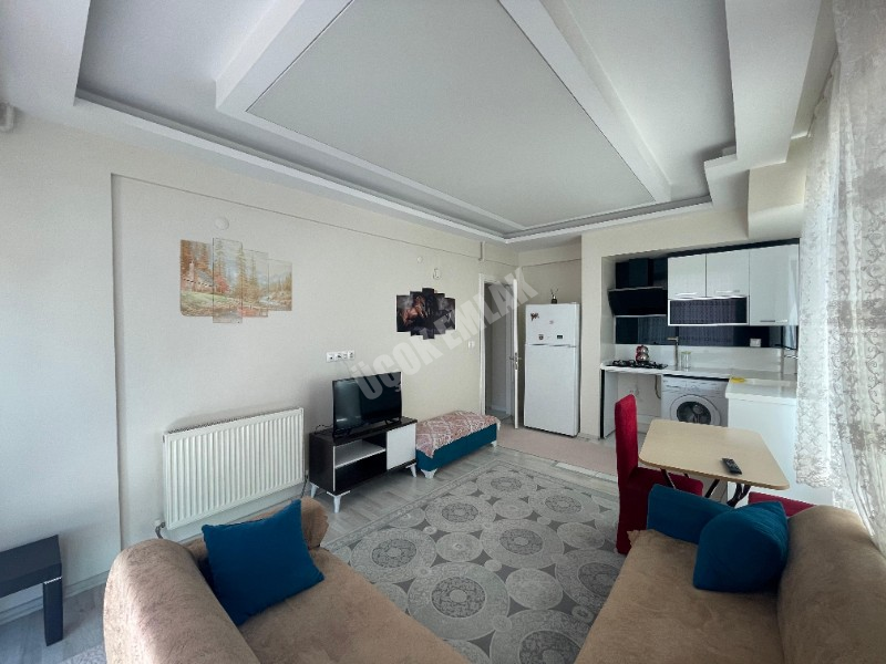 AFYON ÜÇOK EMLAKTAN SELÇUKLU MAH KİRALIK 1+1 EŞYALI ARAKAT DAİRE