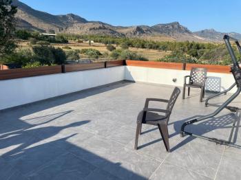 Girne Dikmen Bölgesinde GENİŞ BAHÇELİ AYLIK ÖDEMELİ KİRALIK  3+1 MÜSTAKİL EV