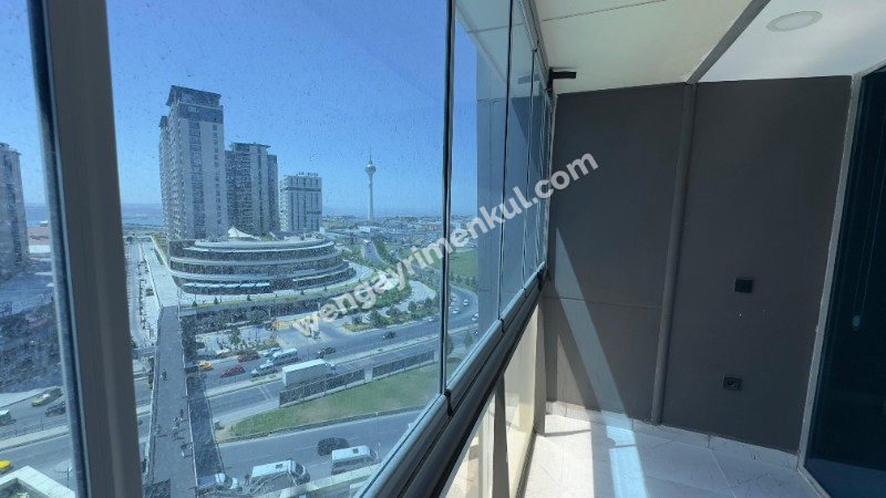 BEYKENT ERESİN YAŞAM MERKEZİ KİRALIK BALKONLU OFİS 