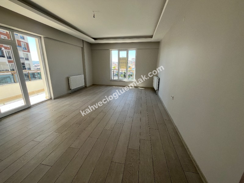 KAHVECİOĞLU EMLAK'DAN FATİH MAH SATILIK DAİRE