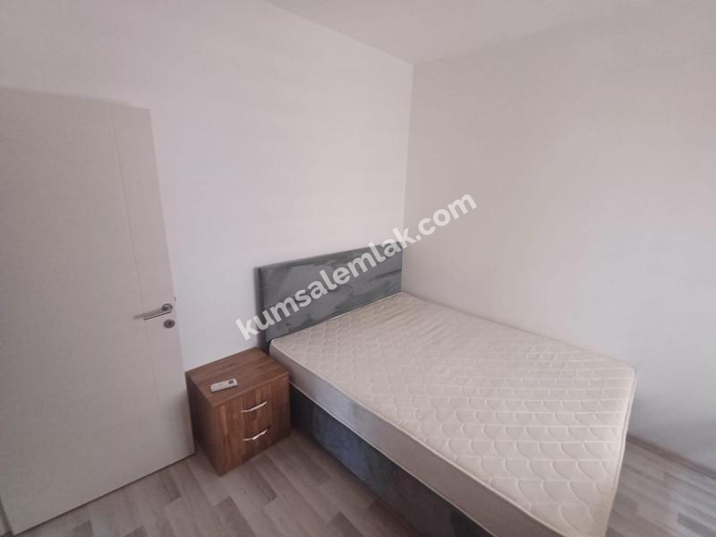 LEFKOŞA GÖNYELİ BÖLGESİNDE SATILIK FUL EŞYALI TÜRK MALI DAİRE 