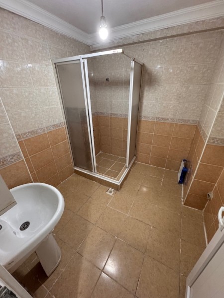 Yeşilpınar'da Metro'ya 5 dk 2+1 Giriş Altı Bahçe Katı Kiralık Daire