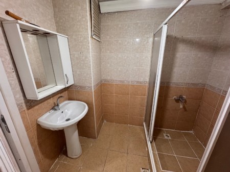 Yeşilpınar'da Metro'ya 5 dk 2+1 Giriş Altı Bahçe Katı Kiralık Daire