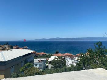 EMLAK HABERCİSİ'NDEN MUDANYA GÜZELYALI'DA PLAJA 100 METRE, MÜSTAKİL TAPULU SATILIK VİLLA