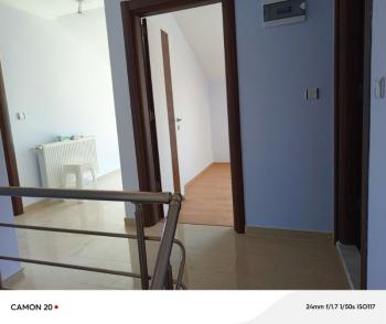 MUDANYA HALİTPAŞA'DA 12 YAŞ KAT MÜLKİYETLİ OTOPARKLI 5+1 DUBLEKS DAİRE