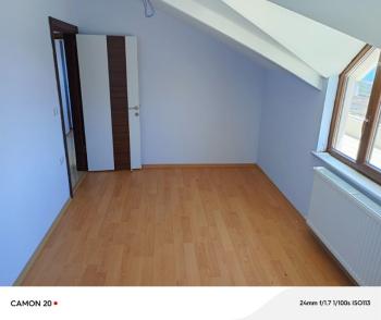 MUDANYA HALİTPAŞA'DA 12 YAŞ KAT MÜLKİYETLİ OTOPARKLI 5+1 DUBLEKS DAİRE