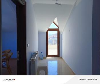 MUDANYA HALİTPAŞA'DA 12 YAŞ KAT MÜLKİYETLİ OTOPARKLI 5+1 DUBLEKS DAİRE