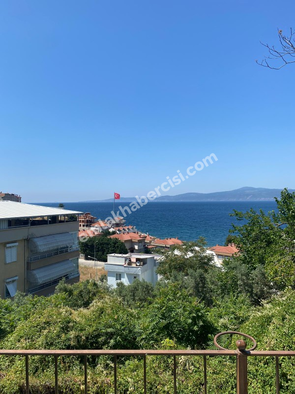 EMLAK HABERCİSİ'NDEN MUDANYA GÜZELYALI'DA PLAJA 100 METRE, MÜSTAKİL TAPULU SATILIK VİLLA