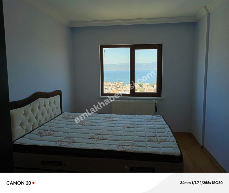 MUDANYA HALİTPAŞA'DA 12 YAŞ KAT MÜLKİYETLİ OTOPARKLI 5+1 DUBLEKS DAİRE