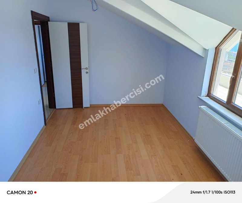 MUDANYA HALİTPAŞA'DA 12 YAŞ KAT MÜLKİYETLİ OTOPARKLI 5+1 DUBLEKS DAİRE