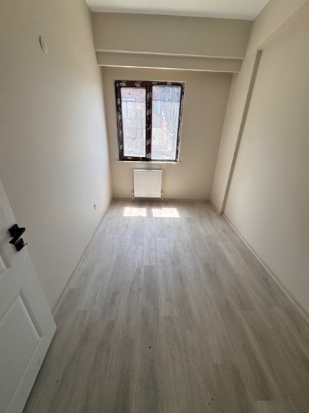 Çırçır’da 2+1 Yüksek Giriş 60 m² Sıfır Yatırımlık Satılık Daire – Kira Garantili