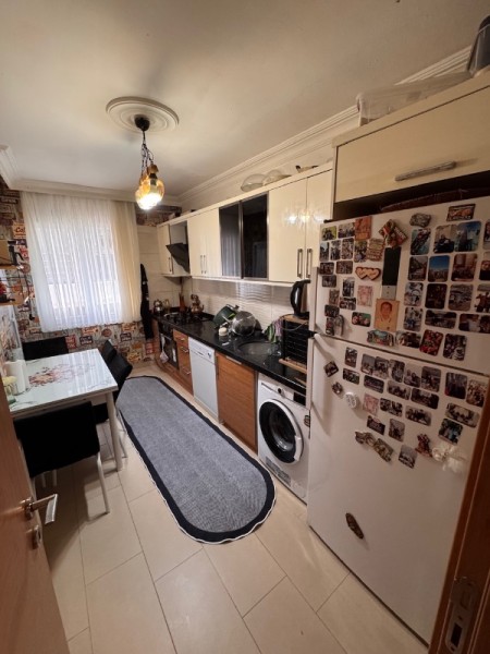 Çırçır’da Metroya Yakın 3+1 Kapalı Otoparklı Geniş Satılık Daire