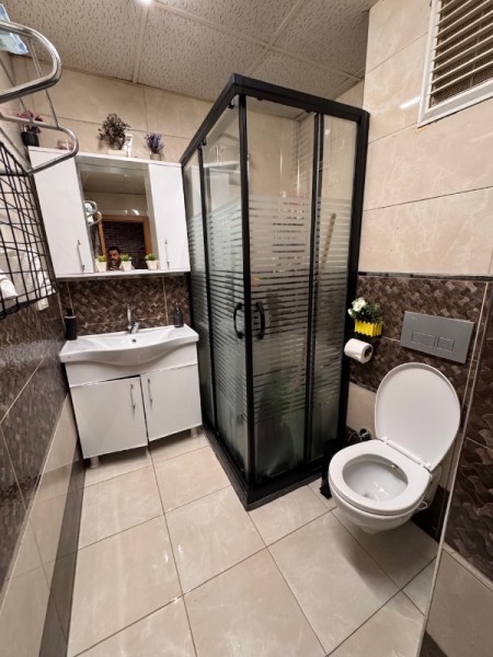 Çırçır’da Metroya Yakın 3+1 Kapalı Otoparklı Geniş Satılık Daire
