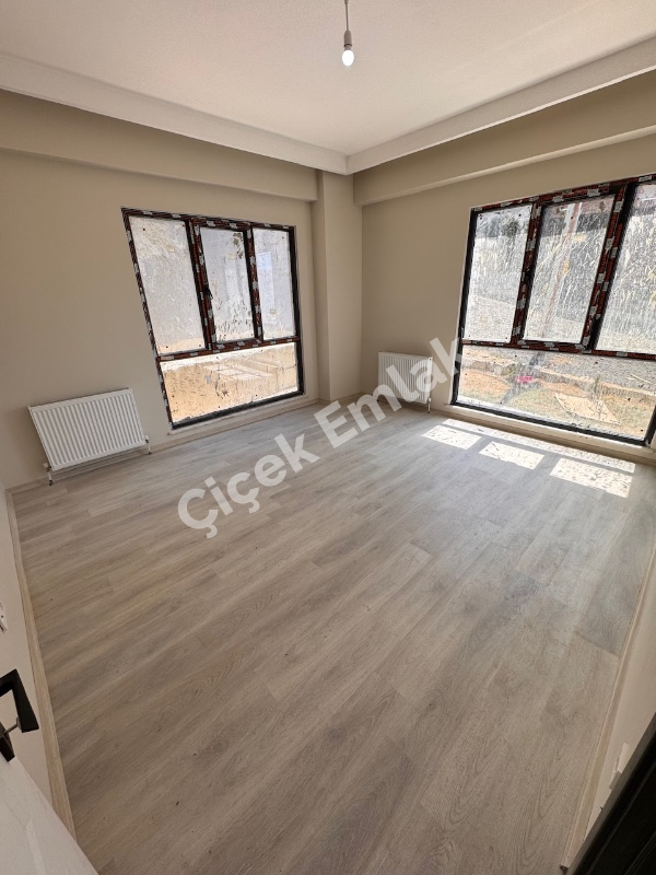 Çırçır’da 2+1 Yüksek Giriş 60 m² Sıfır Yatırımlık Satılık Daire – Kira Garantili