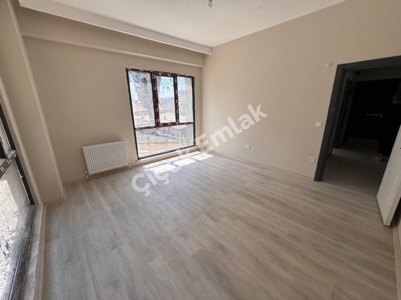 Çırçır’da 2+1 Yüksek Giriş 60 m² Sıfır Yatırımlık Satılık Daire – Kira Garantili