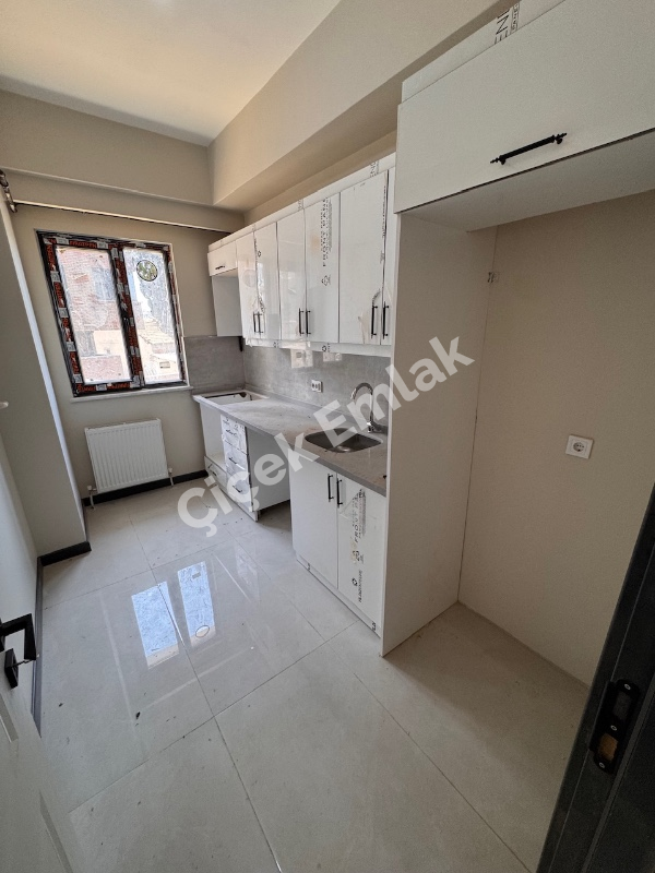 Çırçır’da 2+1 Yüksek Giriş 60 m² Sıfır Yatırımlık Satılık Daire – Kira Garantili