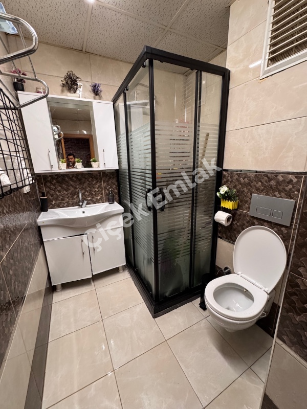 Çırçır’da Metroya Yakın 3+1 Kapalı Otoparklı Geniş Satılık Daire