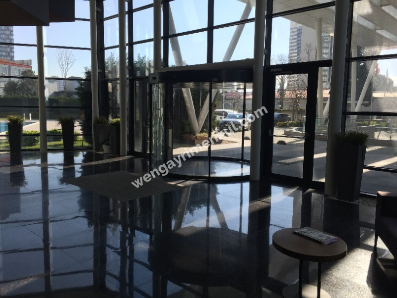 BOŞ DAİRE MESA KARTALL METROYA ADLİYEYE HASTANELERE HAVA LİMANINA YAKIN MESAFEDE