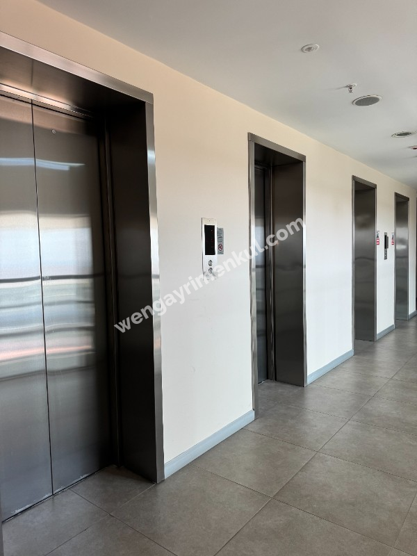 BOŞ DAİRE MESA KARTALL METROYA ADLİYEYE HASTANELERE HAVA LİMANINA YAKIN MESAFEDE