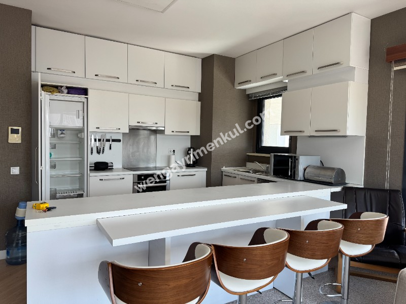 BOŞ DAİRE MESA KARTALL METROYA ADLİYEYE HASTANELERE HAVA LİMANINA YAKIN MESAFEDE