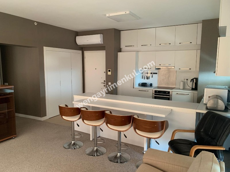BOŞ DAİRE MESA KARTALL METROYA ADLİYEYE HASTANELERE HAVA LİMANINA YAKIN MESAFEDE
